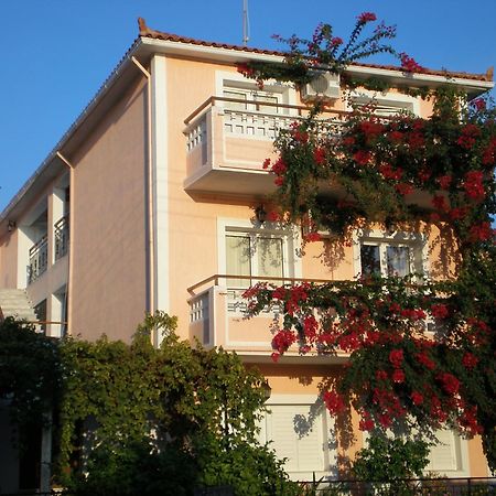 Theodora Studios & Apartments Skala  Luaran gambar