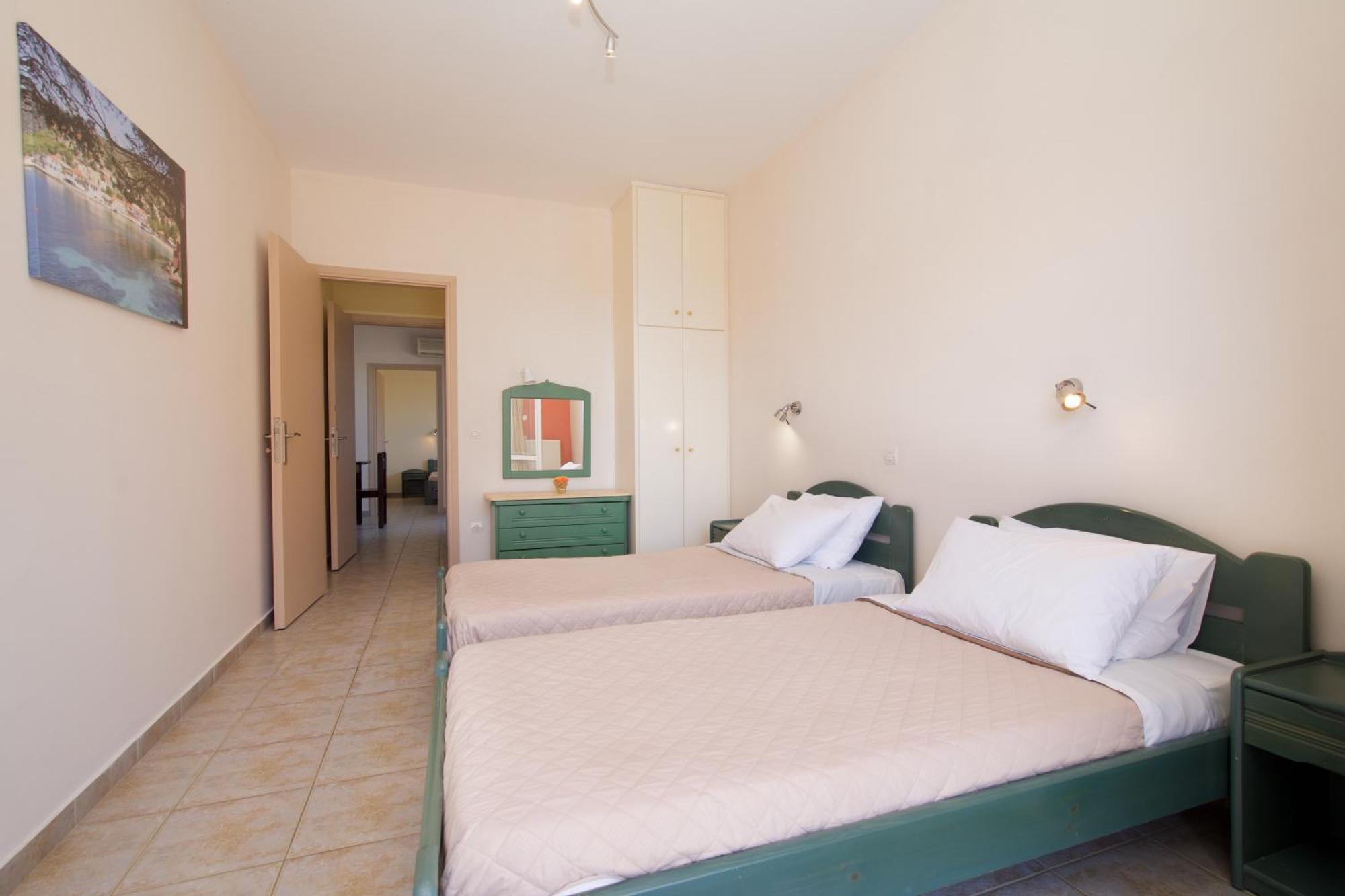 Theodora Studios & Apartments Skala  Luaran gambar